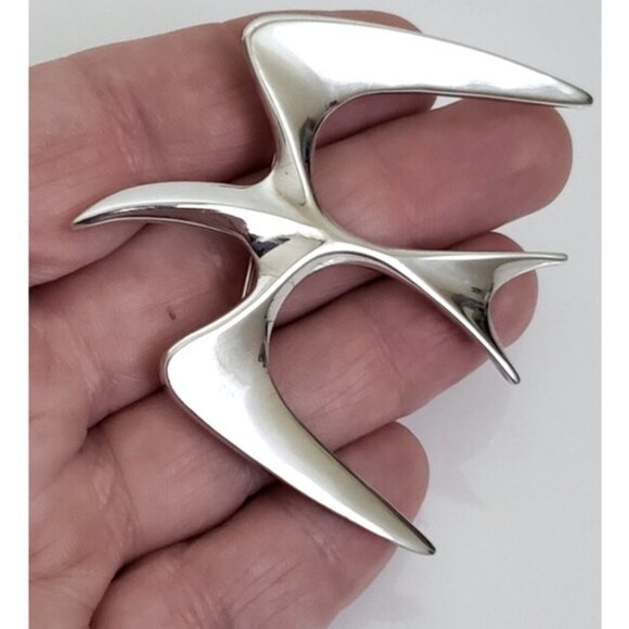 Vintage Sarah Coventry Abstract Silver Seagull Pin - Picture 7 of 7